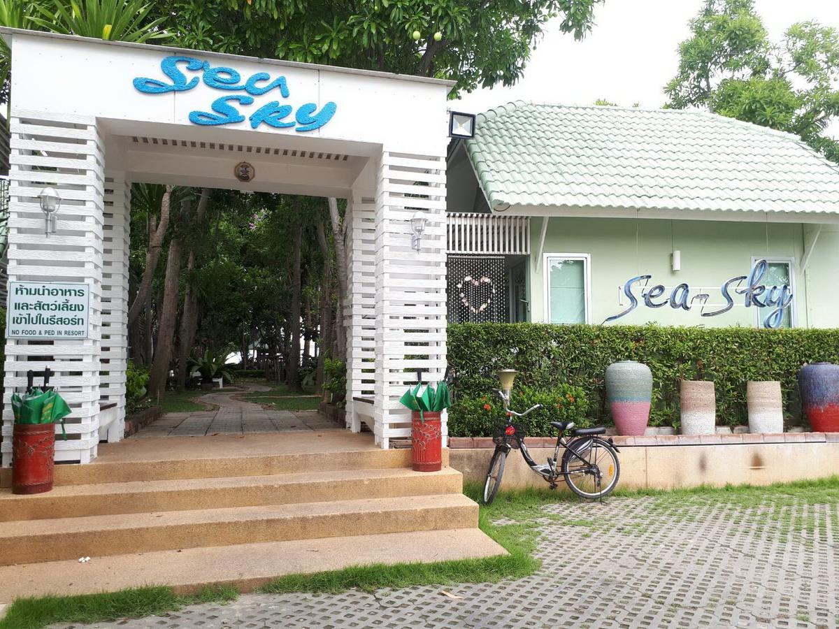 Sea-Sky Resort Хаад Чао Самран Екстериор снимка